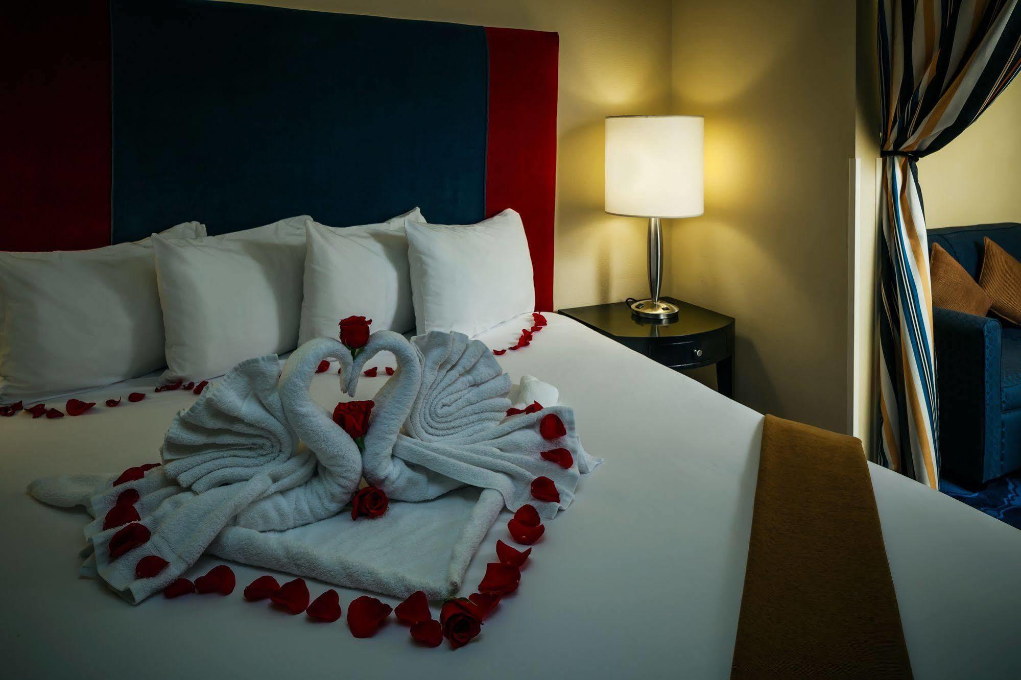 Plaza Inn & Suites At Ashland Creek Eksteriør bilde